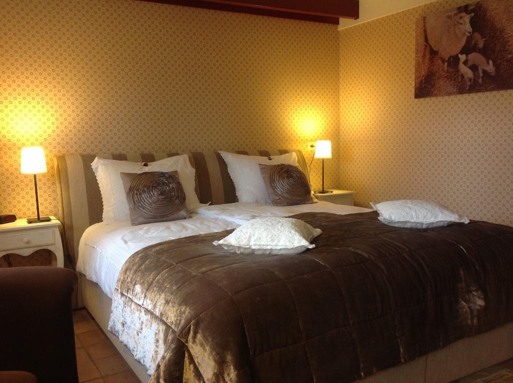 Bed And Breakfast Lutje Lollum Franeker Bagian luar foto