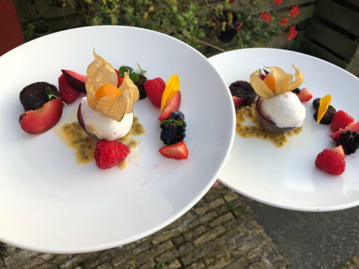 Bed And Breakfast Lutje Lollum Franeker Bagian luar foto