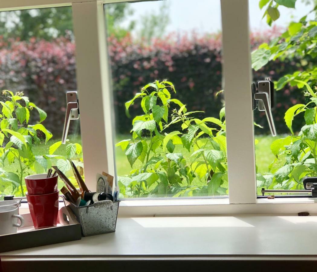 Bed And Breakfast Lutje Lollum Franeker Bagian luar foto